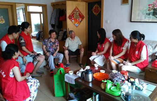 迎“八一”  膠州“阜安心連心”志愿者在行動(dòng)