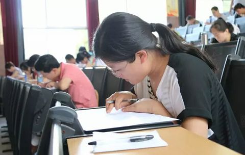 淄博市2016年改善醫(yī)療服務(wù)暨醫(yī)師崗位技能大賽拉開帷幕