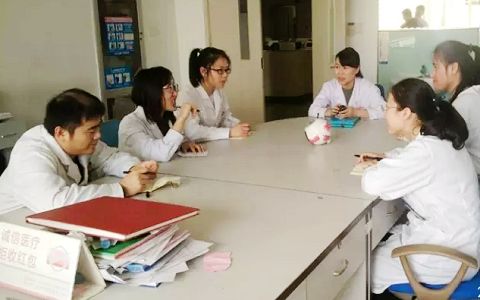 精益求精創(chuàng)造“光明”幸福，致敬平凡中的偉大——市立醫(yī)院眼科中心副主任姜霄暉