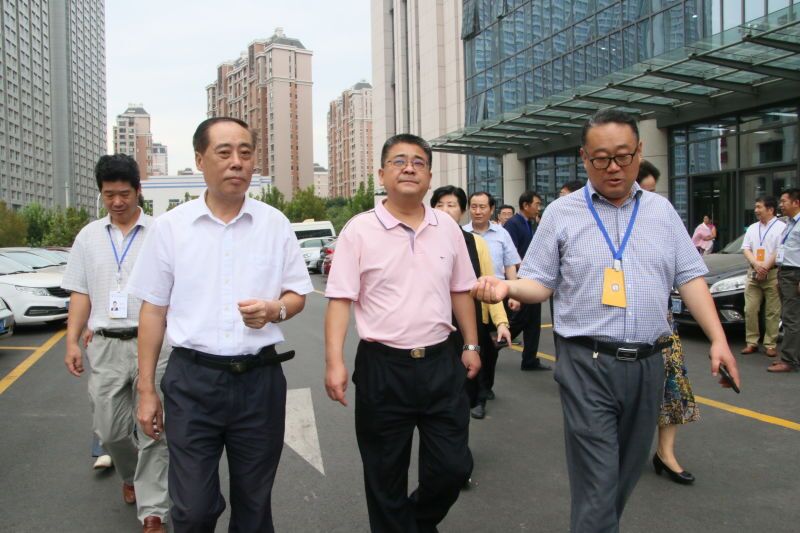 國(guó)家衛(wèi)計(jì)委、省衛(wèi)計(jì)委領(lǐng)導(dǎo)赴山東省婦幼保健院調(diào)研婦幼健康服務(wù)工作