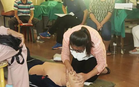 青州市基層衛(wèi)生人員技能操作培訓(xùn)在市人民醫(yī)院舉行