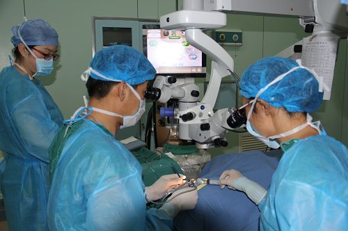 五蓮醫(yī)療集團成功完成日照市第一例多焦點人工晶體植入手術