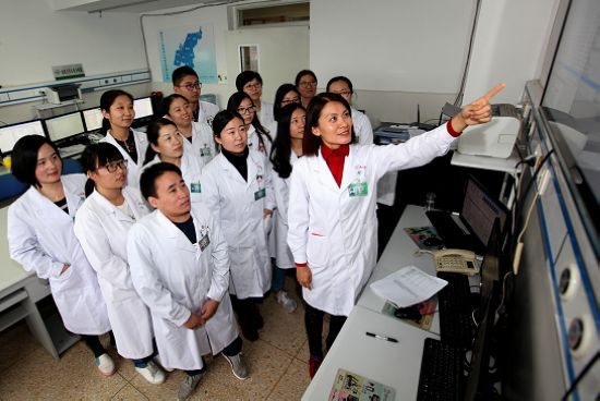  醫(yī)院以遠程心電網(wǎng)絡技術為切入點，積極落實分級診療，有效推動基層醫(yī)院心電及相關專業(yè)發(fā)展。