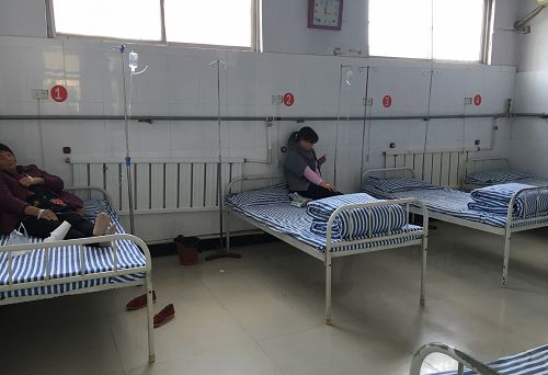 蘭陵鄉(xiāng)醫(yī)于新水：當(dāng)醫(yī)生就是治病救人，行醫(yī)就是行好