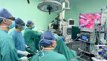 小孔解決大問題——濱州醫(yī)學(xué)院煙臺附屬醫(yī)院肝膽胰脾外科微創(chuàng)切除15公分肝血管瘤