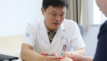 濱州醫(yī)學(xué)院附屬醫(yī)院北海醫(yī)院：指端“黑線”三個(gè)月暴長，三甲專家顯微鏡下精準(zhǔn)切除！