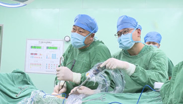 北京專(zhuān)家“下沉”梁山縣人民醫(yī)院：一臺(tái)手術(shù)背后的民生溫度