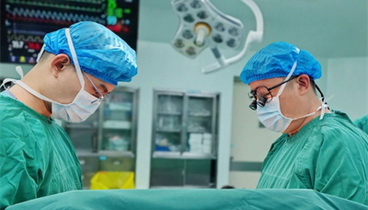 多學(xué)科協(xié)作闖“心腦雙險(xiǎn)”——濟(jì)寧醫(yī)學(xué)院附屬醫(yī)院成功救治高危復(fù)雜心腦血管聯(lián)合病變患者