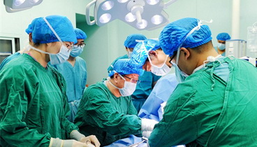 濟(jì)寧醫(yī)學(xué)院附屬醫(yī)院完成首例定制3D打印多孔鉭腕掌關(guān)節(jié)假體置入術(shù)