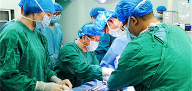 濟寧醫(yī)學院附屬醫(yī)院完成首例定制3D打印多孔鉭腕掌關節(jié)假體置入術