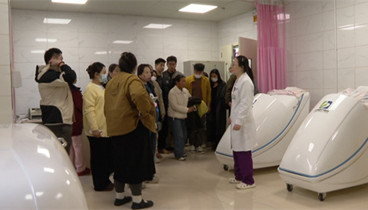 成武縣人民醫(yī)院：參觀家庭化產(chǎn)房 分娩溫暖更安全