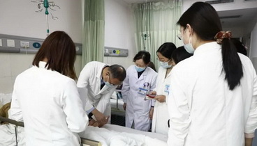 名醫(yī)有約 | 4月22日（周三）下午 山東大學(xué)齊魯醫(yī)院血液科教授王魯群到諸城市人民醫(yī)院義診、查房，預(yù)約從速！